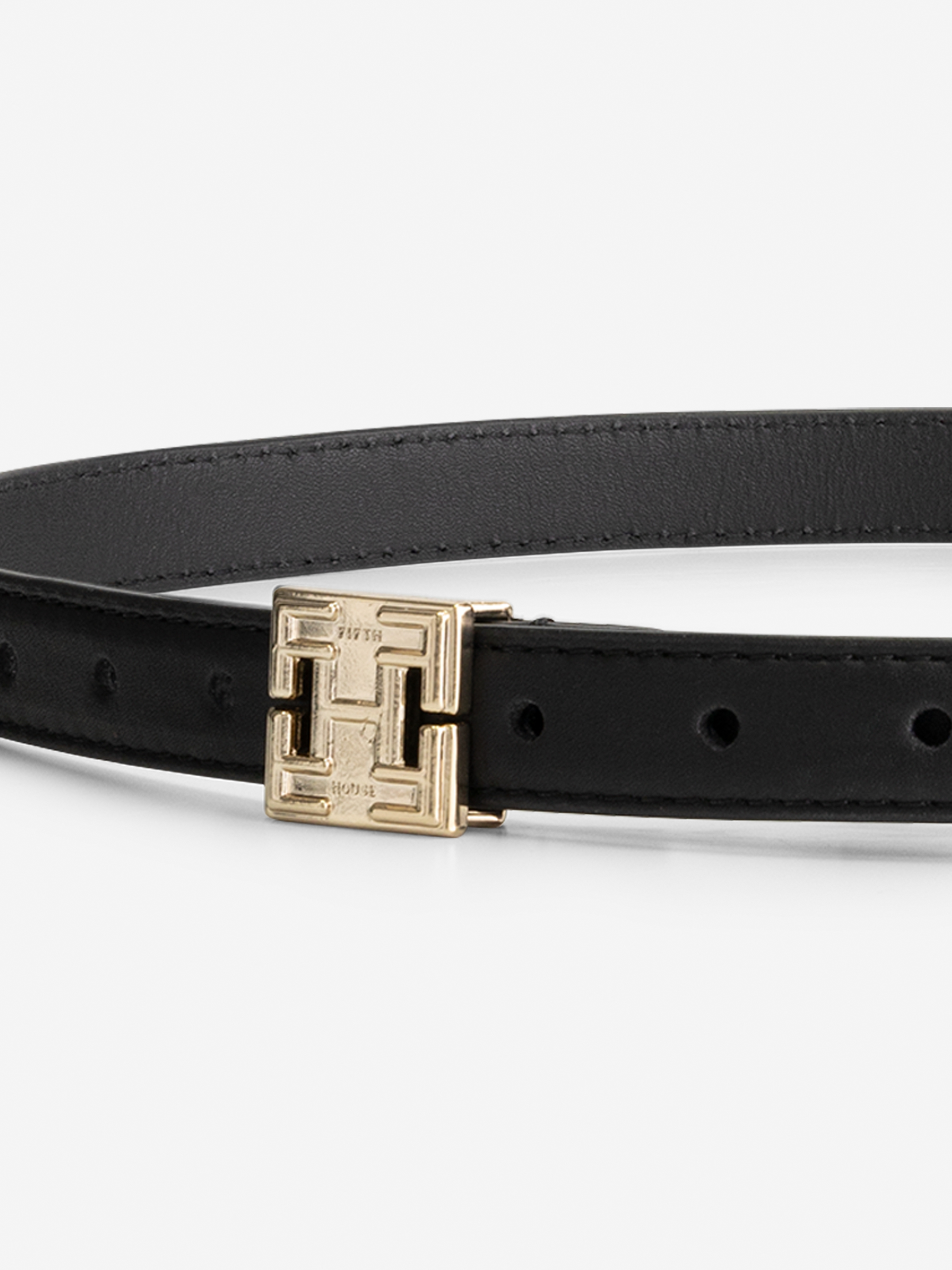 Waist belt with logo buckle